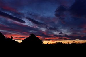 Some lovely sunsets of late over Dundee

Photography by Malcolm J Smith